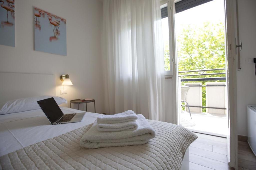 Hotel Elite Cervia Dış mekan fotoğraf