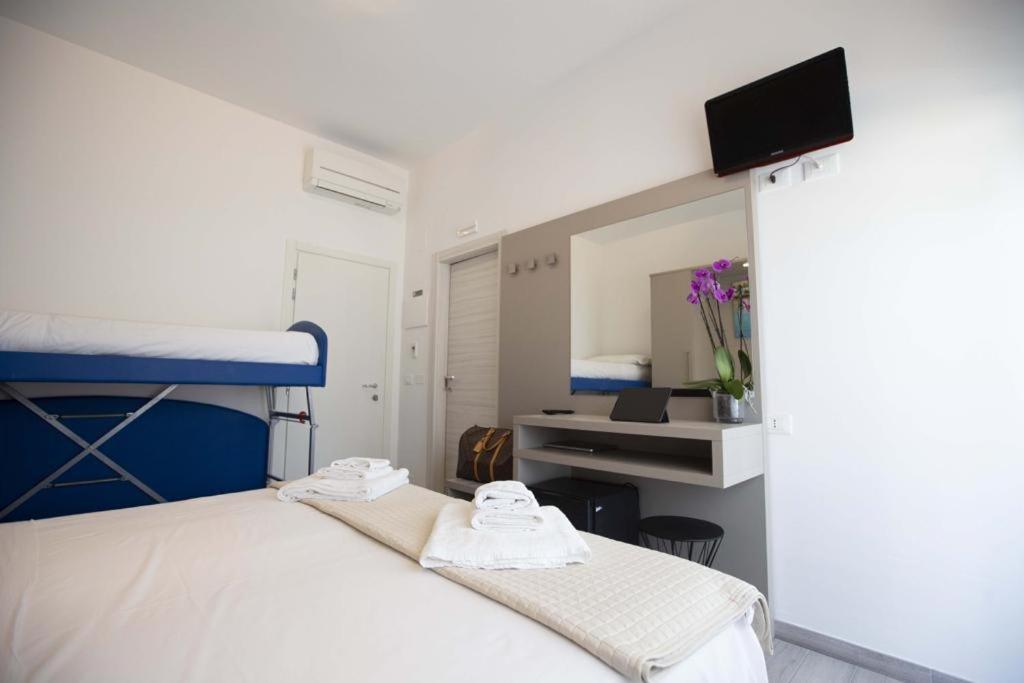 Hotel Elite Cervia Dış mekan fotoğraf
