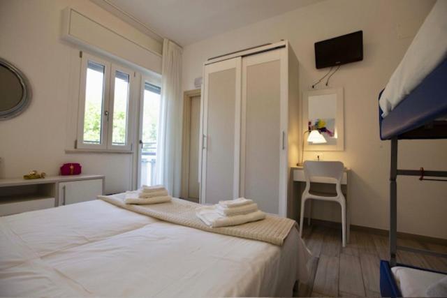 Hotel Elite Cervia Dış mekan fotoğraf
